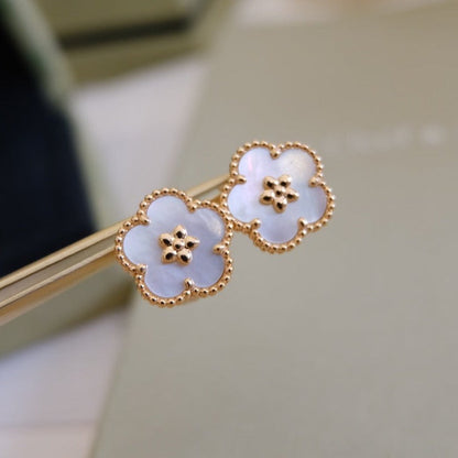 [Bloom] PENDIENTES DE TRAPEADOR DE OJO DE TIGRE CON MOTIVO DE MARIPOSA 2