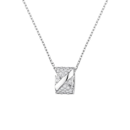 [LUXE] COLLAR CON PAVIMENTO DE DIAMANTES Y PRUEBA DE GRAVÁMENES