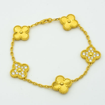 [LUXE] CLASH & Clover Laser 5-Motif & LOVE Brushed Bracelet Stack Set