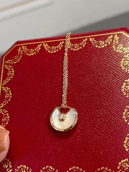 [LUXE]COLLAR DE TRAPEADOR DE ORO ROSA AMULETTE