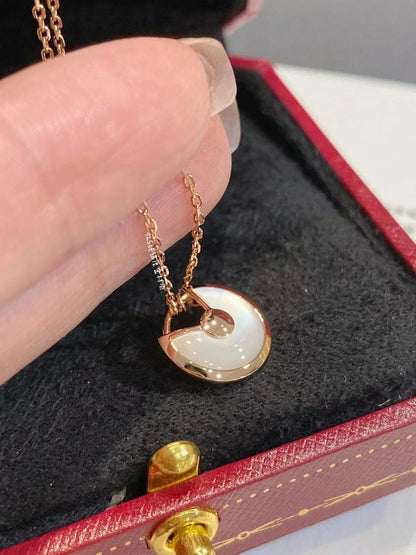 [LUXE]COLLAR DE TRAPEADOR DE ORO ROSA AMULETTE