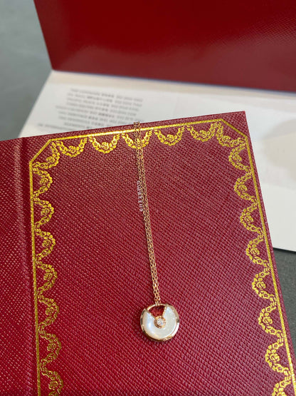 [LUXE]COLLAR DE TRAPEADOR DE ORO ROSA AMULETTE