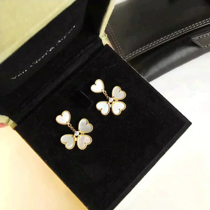 [LUXE]CLOVER SWEET WHITE MOP EARRINGS