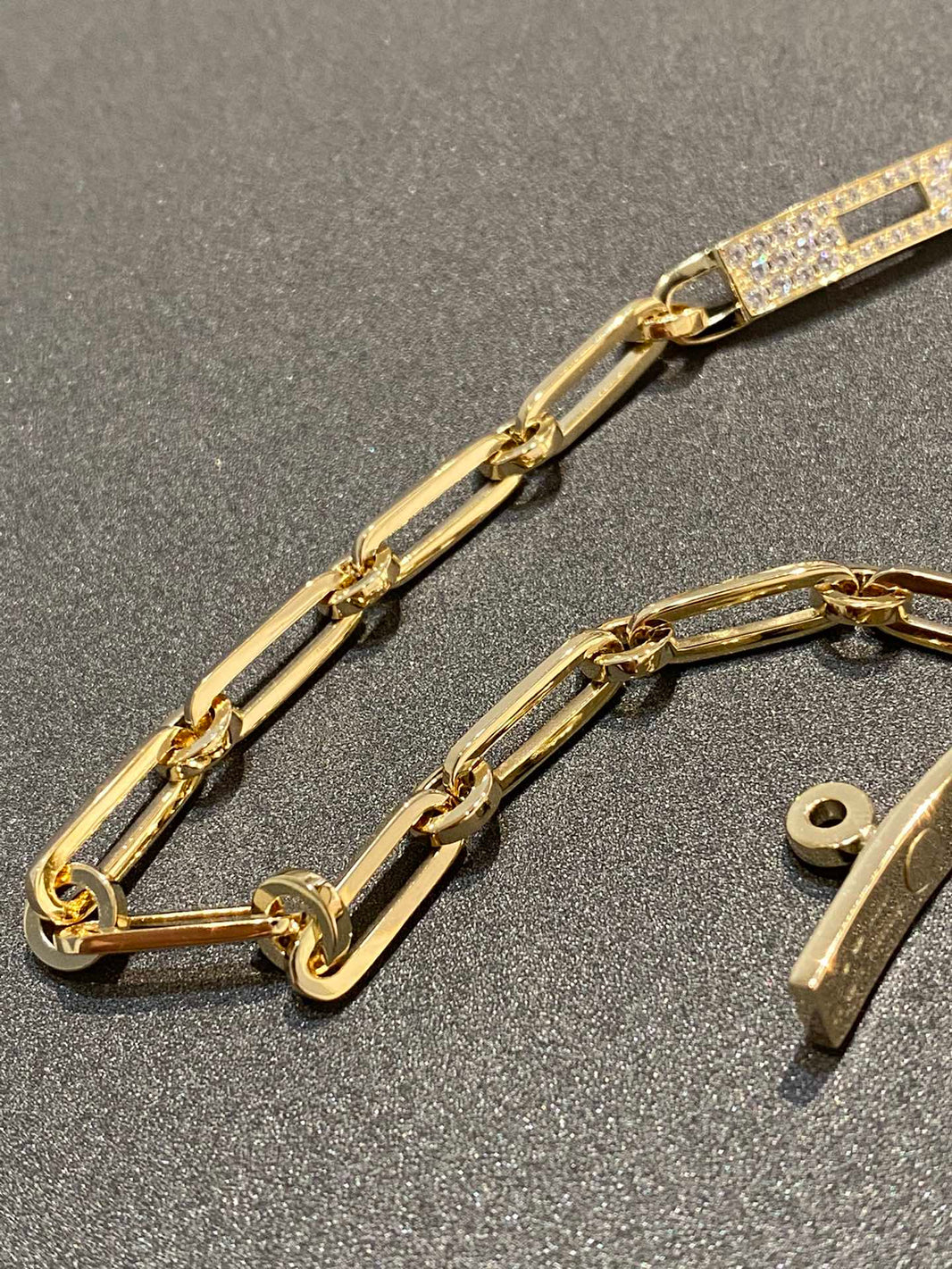 [LUXE]PULSERA DE CADENA MODELO PEQUEÑO DIAMANTE