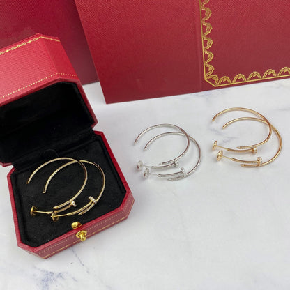[LUXE]JUSTE PENDIENTES CON DIAMANTES DE 1,8 MM