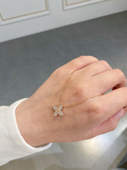 [LUXE]COLLAR DE DIAMANTES CON ESTRELLA