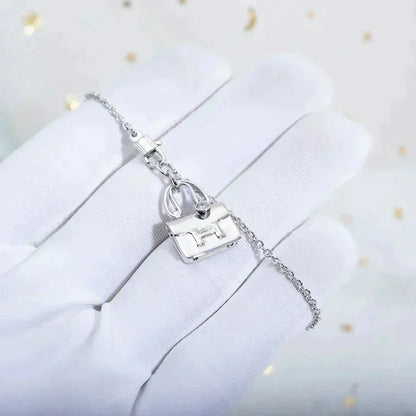 [LUXE]COLLAR DE PLATA CON PEDANTE AMULETTE