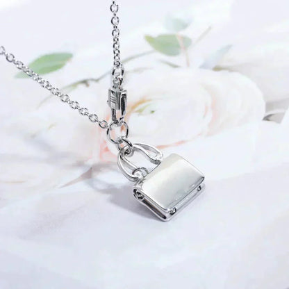 [LUXE]COLLAR DE PLATA CON PEDANTE AMULETTE
