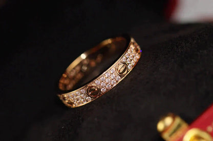 [LUXE] ANILLO DE AMOR DE 3,6 MM CON PAVÉ DE DIAMANTES