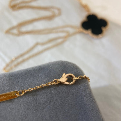 [LUXE] COLLAR TRÉBOL 25MM ORO ÓNIX