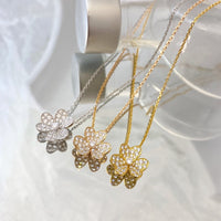 COLLAR DE DIAMANTES CON FLOR [LUXE]