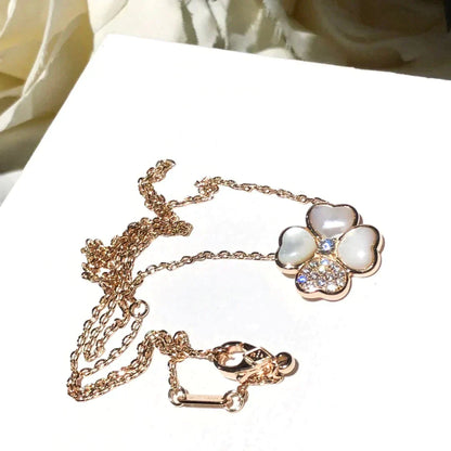 [LUXE] COLLAR DE ORO ROSA CON DIAMANTES Y TRÉBOL