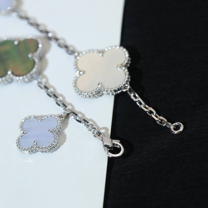 [LUXE]PULSERA TRÉBOL 5 MOTIVOS MOP CALCEDONIA PLATA 