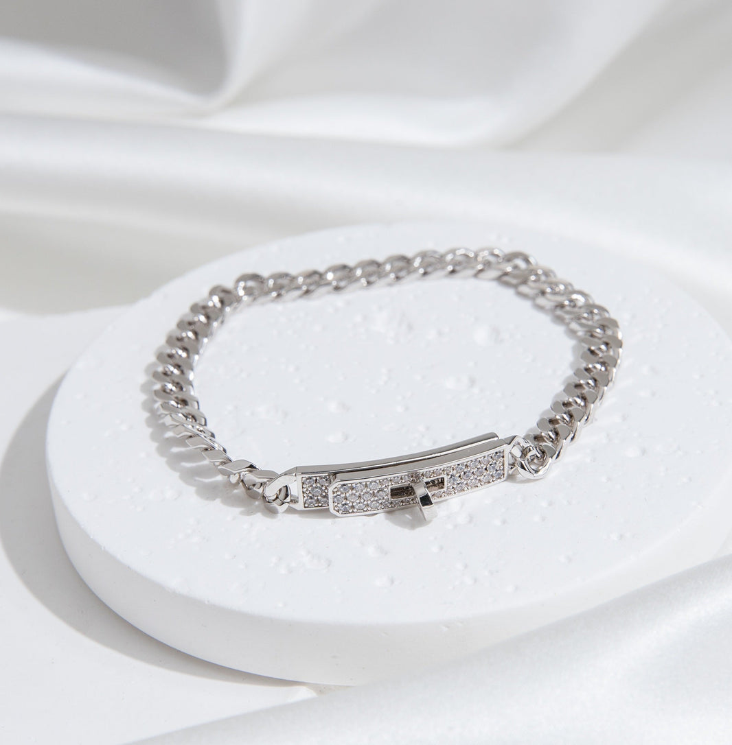 [LUXE]PULSERA DE PLATA CON DIAMANTES Y CADENA KELLY