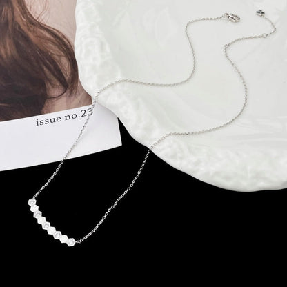 [LUXE] COLLAR DE DIAMANTES BEE MY LOVE