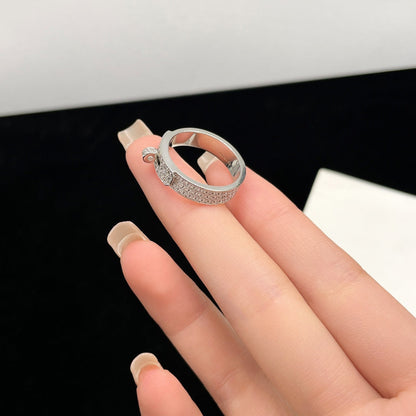 [LUXE]ANILLO DE PLATA CON DIAMANTES KELLY
