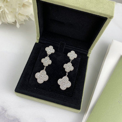 [LUXE] PENDIENTES DE PLATA CON 3 MOTIVOS DE TRÉBOL Y DIAMANTES