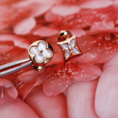 [LUXE] PENDIENTES DE BOTONERA CON ESTRELLA Y SOL EN ORO ROSA