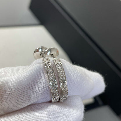 [LUXE] PENDIENTES DE ARO DE PLATA CON DIAMANTES LOVE
