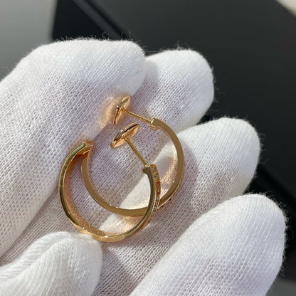 [LUXE] PENDIENTES DE ARO DE ORO ROSA CON DIAMANTES LOVE