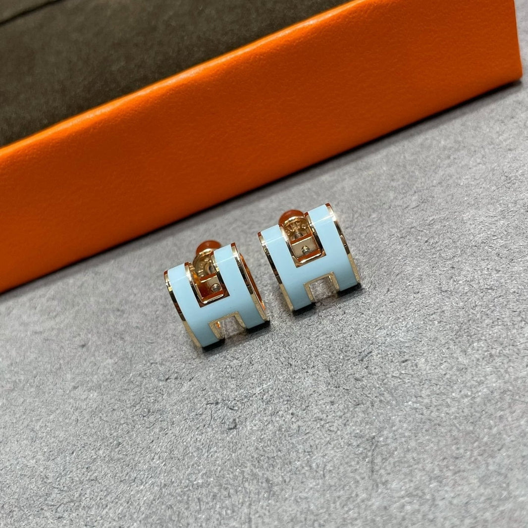 [LUXE] PENDIENTES POP H AZUL CIELO