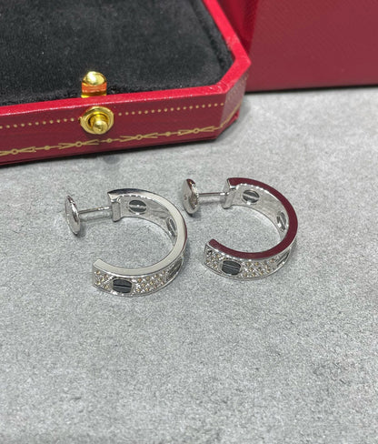 [LUXE] PENDIENTES DE PLATA CON DIAMANTES Y CERÁMICA LOVE
