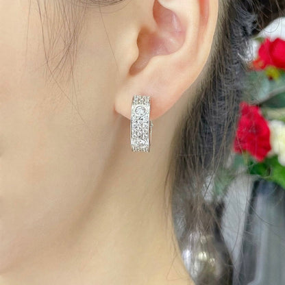 [LUXE] LOVE 5.5MM DIAMOND PAVED EARRINGS