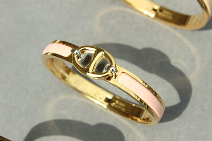PULSERA DE ORO CON CADENA CLIC [LUXE]