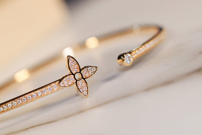 [LUXE]IDYLLE PULSERA ABIERTA DE ORO CON PAVÉ DE DIAMANTES
