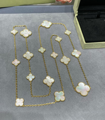 [LUXE] COLLAR DE ORO BLANCO CON 16 MOTIVOS DE TRÉBOL