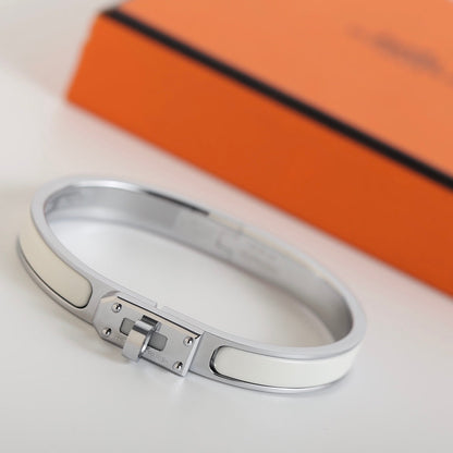 PULSERA BLANCA HM KELLY [LUXE]
