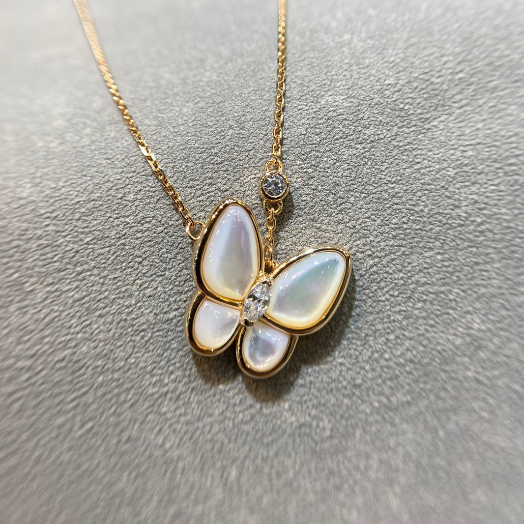 [LUXE]BUTTERFLY MOP DIAMOND NECKLACE