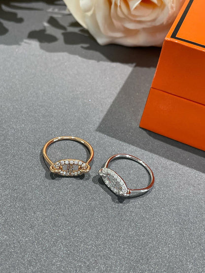 [LUXE]ANILLO REDONDO DE DIAMANTES PEQUEÑOS