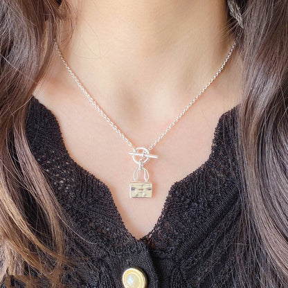 [LUXE]COLLAR DE PLATA CON PEDANTE CONSTANCE