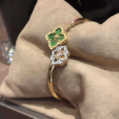 [LUXE JEWELRY] OPERA TULLE  GOLD BRACELET WITH ENAMEL BACKGROUND