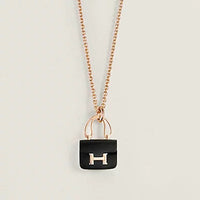 [LUXE]COLLAR CON COLGANTE HM AMULETTES CONSTANCE PARA MUJER