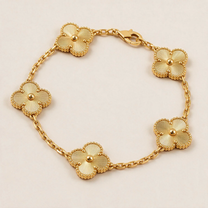 [LUXE] Clover & Love & Juste 3-Piece Gold Bracelet Stack Set