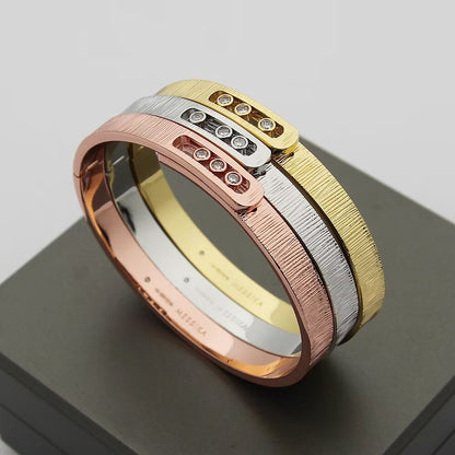 [LUXE] Move Noa Ciselé bangle