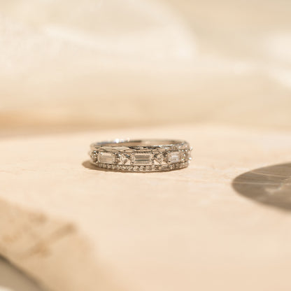 Juego de anillos apilables de diamantes