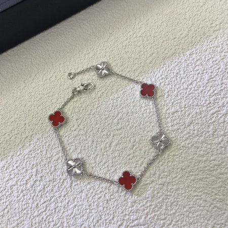 [LUXE]PULSERA LÁSER DE ÁGATA ROJA CON 6 MOTIVOS DE TRÉBOL