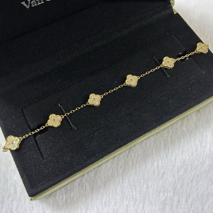 [LUXE]PULSERA DE DIAMANTES CON 6 MOTIVOS DE TRÉBOL