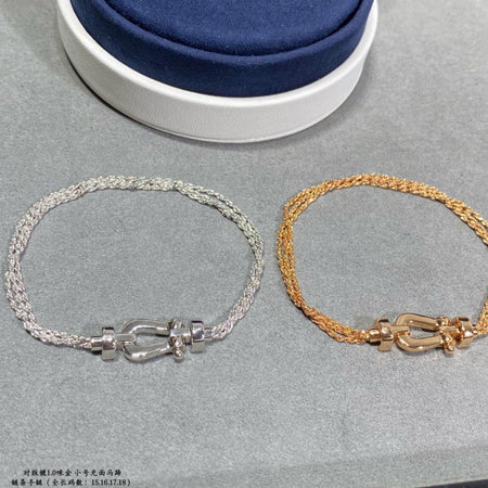 [LUXE]FORCE PULSERA DE CUERDA CON CADENA DE DIAMANTE Y HERRADURA PEQUEÑA