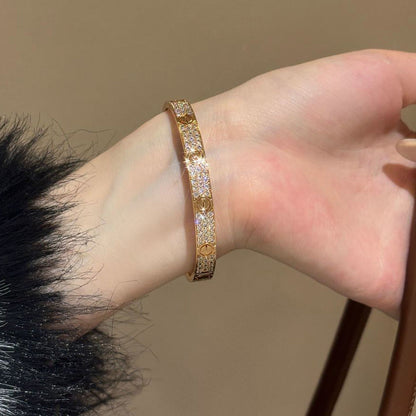 [LUXE] LOVE BRACELET 6.1MM DIAMOND-PAVED