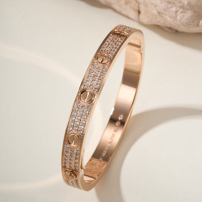 [LUXE] LOVE BRACELET 6.1MM DIAMOND-PAVED