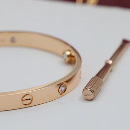 [LUXE] LOVE BRACELET 6.1MM 4 DIAMONDS