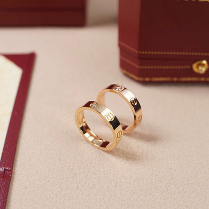 [LUXE] LOVE 4MM 1 DIAMOND RING