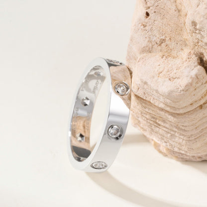 [LUXE] LOVE 4MM 8 DIAMOND RING