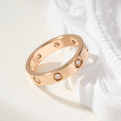 [LUXE] LOVE 4MM 8 DIAMOND RING