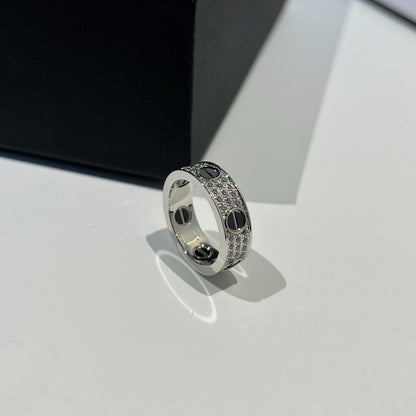 [LUXE] LOVE RING 5.5MM DIAMONDS PAVED CERAMIC