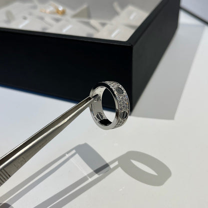 [LUXE] LOVE RING 5.5MM DIAMONDS PAVED CERAMIC
